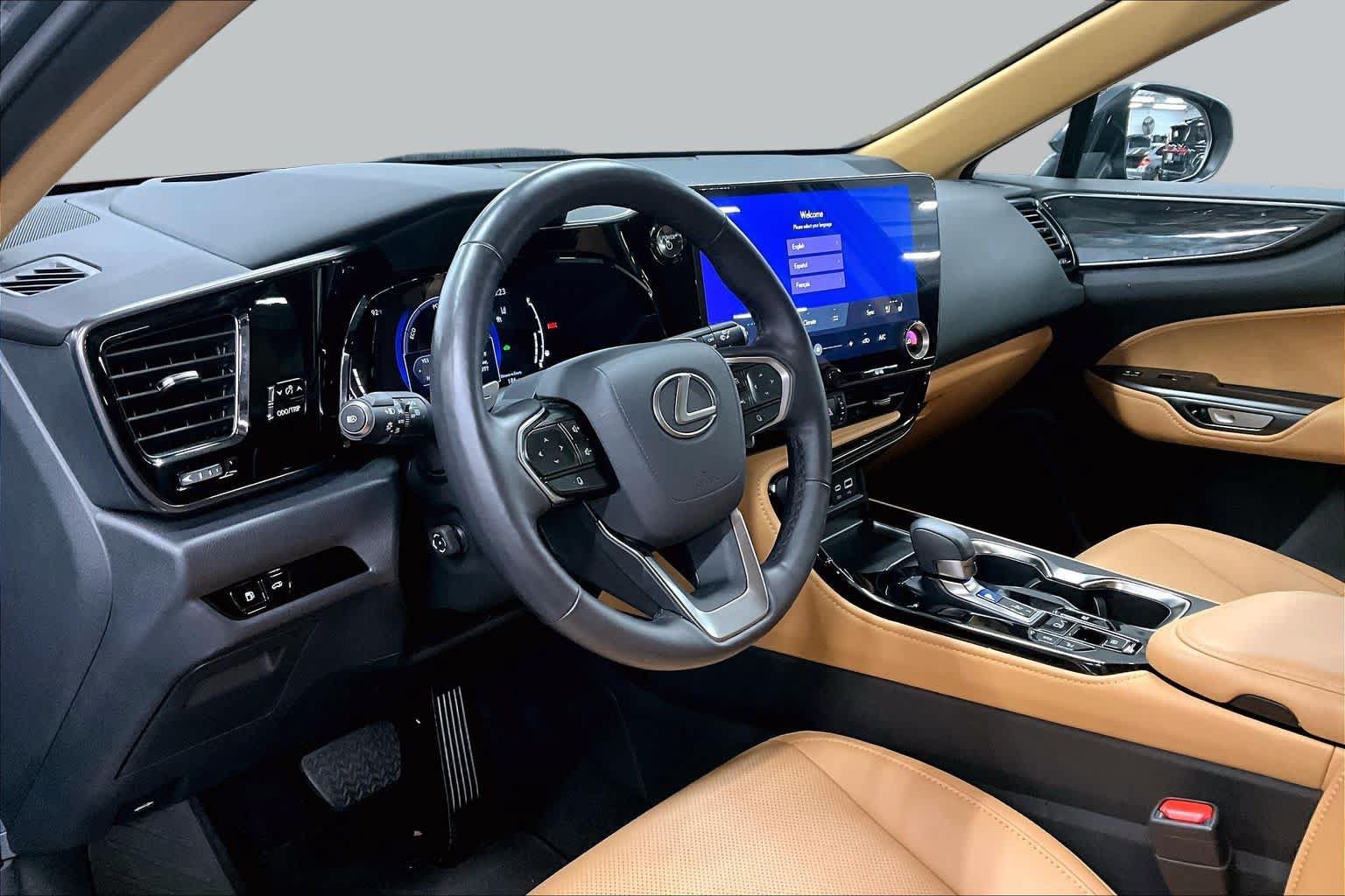 Used 2026 Lexus NX 350h AWD w/ Accessory Package (2T) image 18