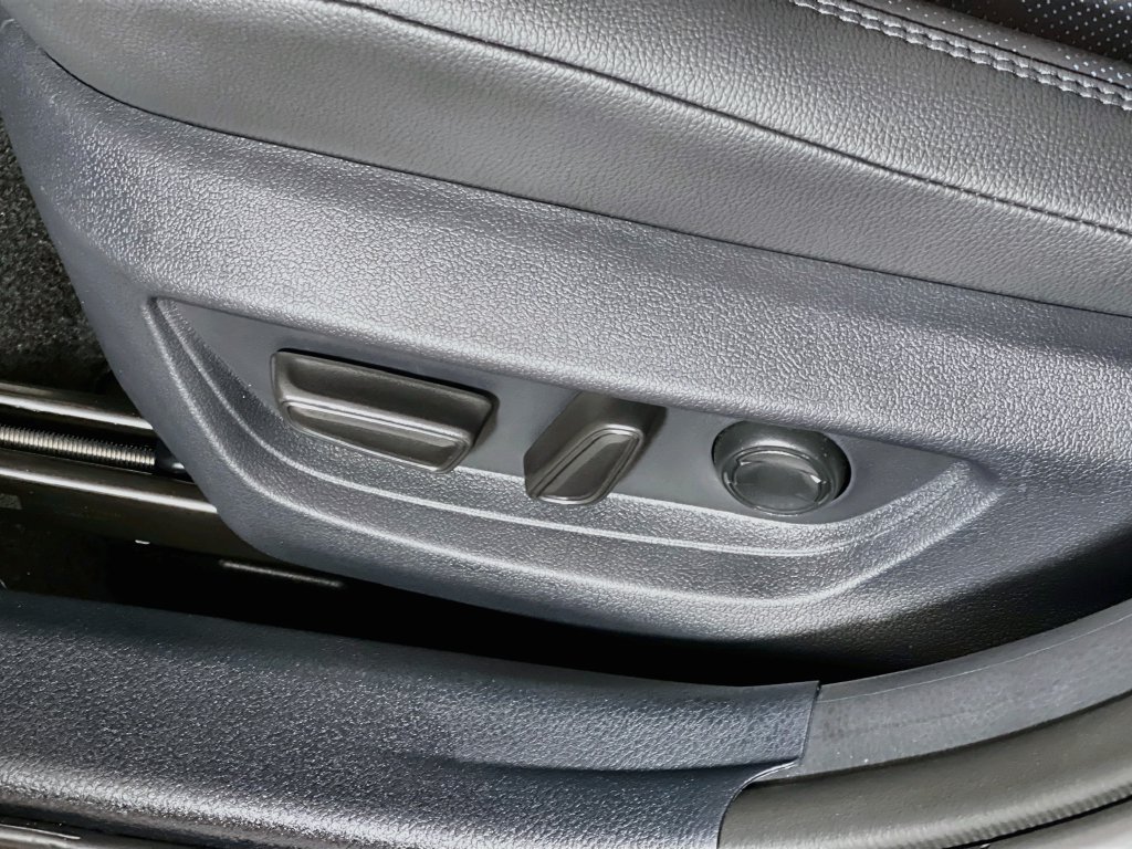 New 2026 Toyota Camry XSE FWD image 13