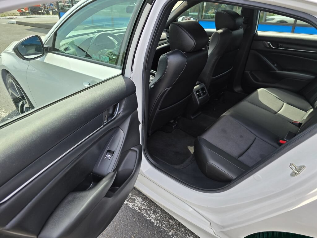 Certified 2019 Honda Accord Sport image 13