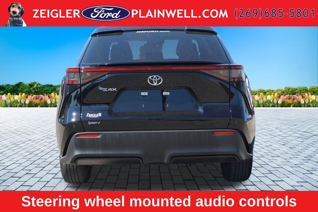 Used 2024 Toyota bZ4X FWD image 4