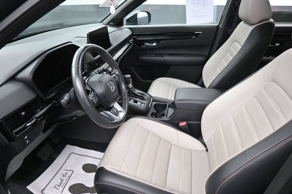 Used 2025 Honda CR-V Sport Touring image 24