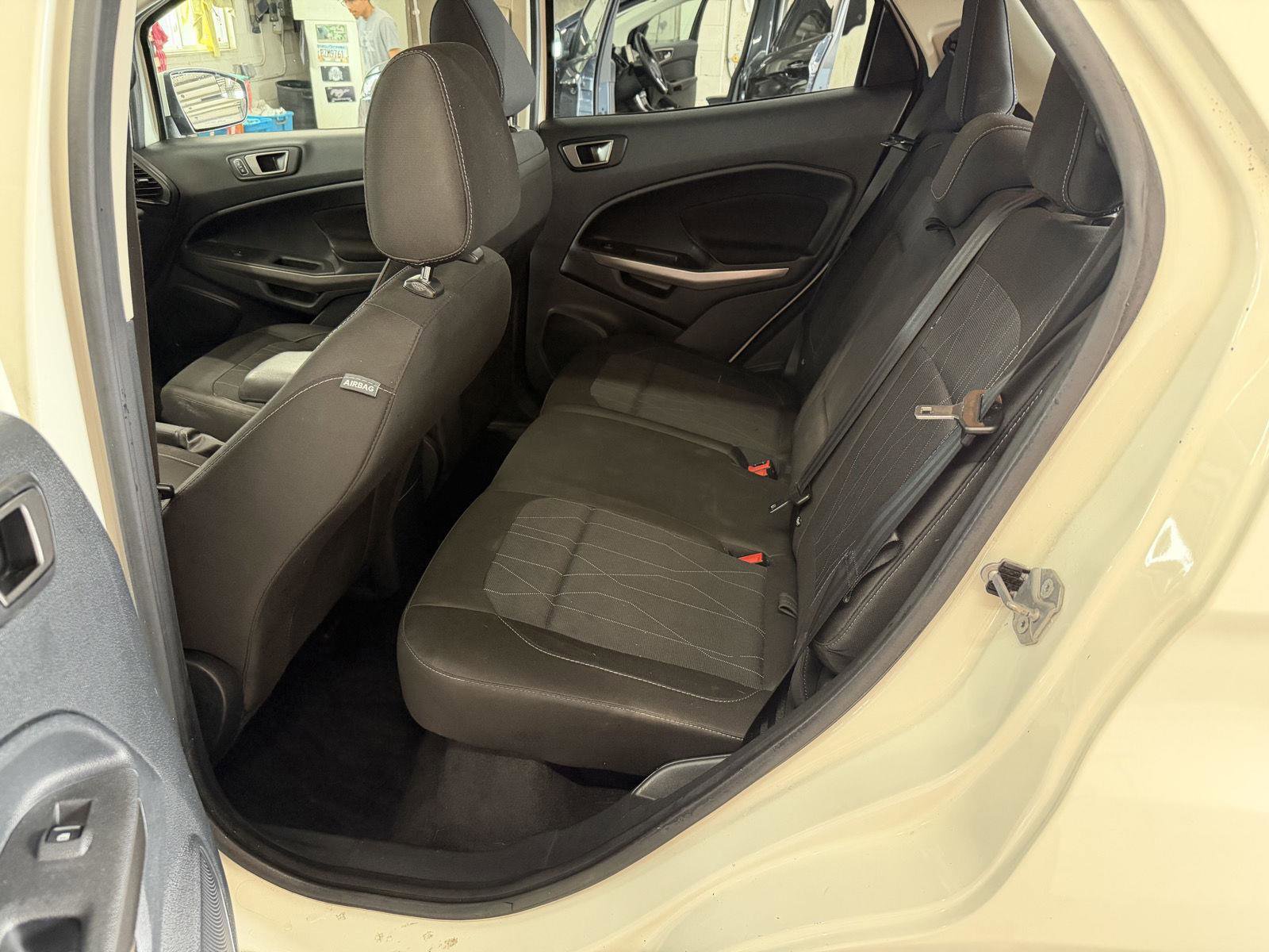 Used 2020 Ford EcoSport SE AWD/4WD image 25