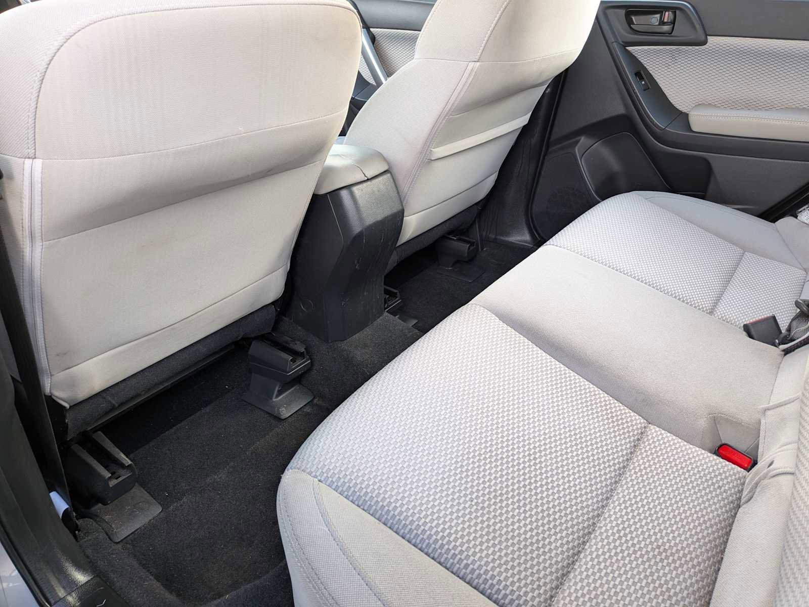 Used 2018 Subaru Forester 2.5i image 16