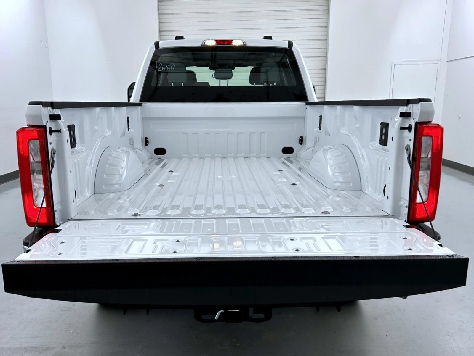 New 2026 Ford F250 XL w/ XL Chrome Package AWD/4WD image 22