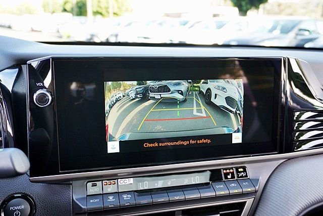 Used 2026 Toyota Camry SE w/ Multimedia Upgrade Package FWD image 26