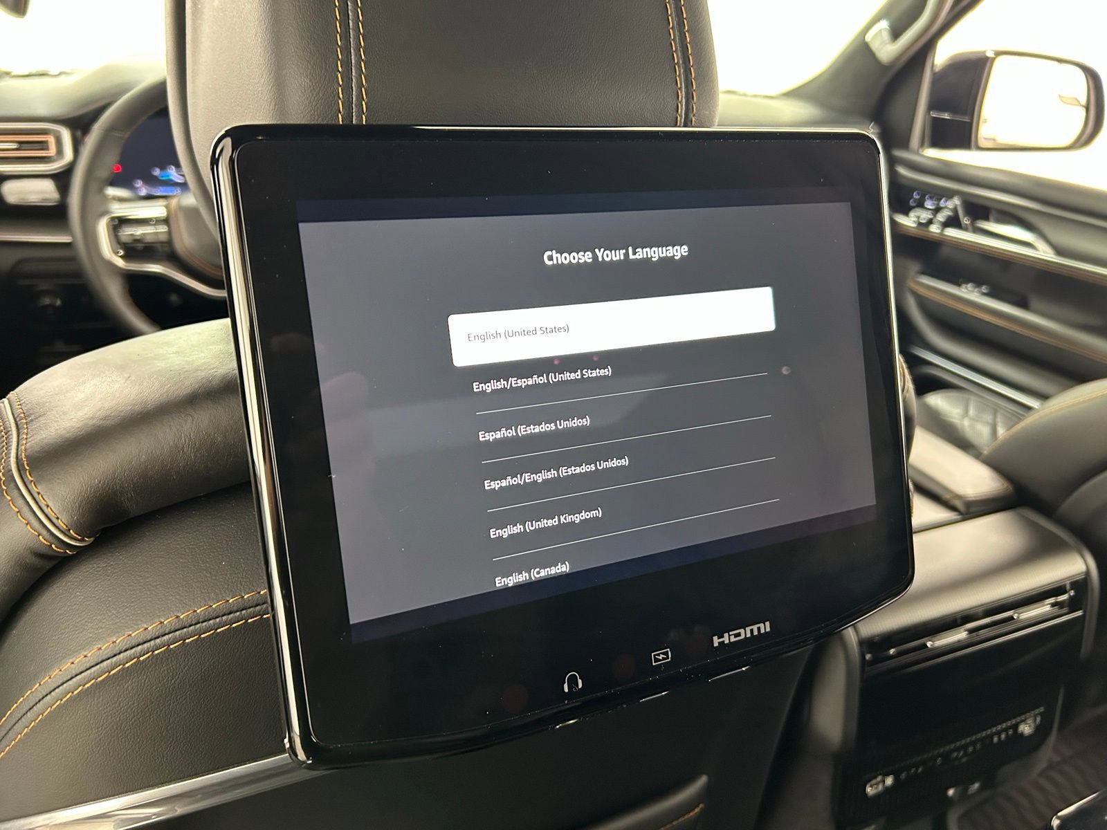 Used 2024 Jeep Grand Wagoneer L Series III w/ Rear Seat Video Group 1 image 33