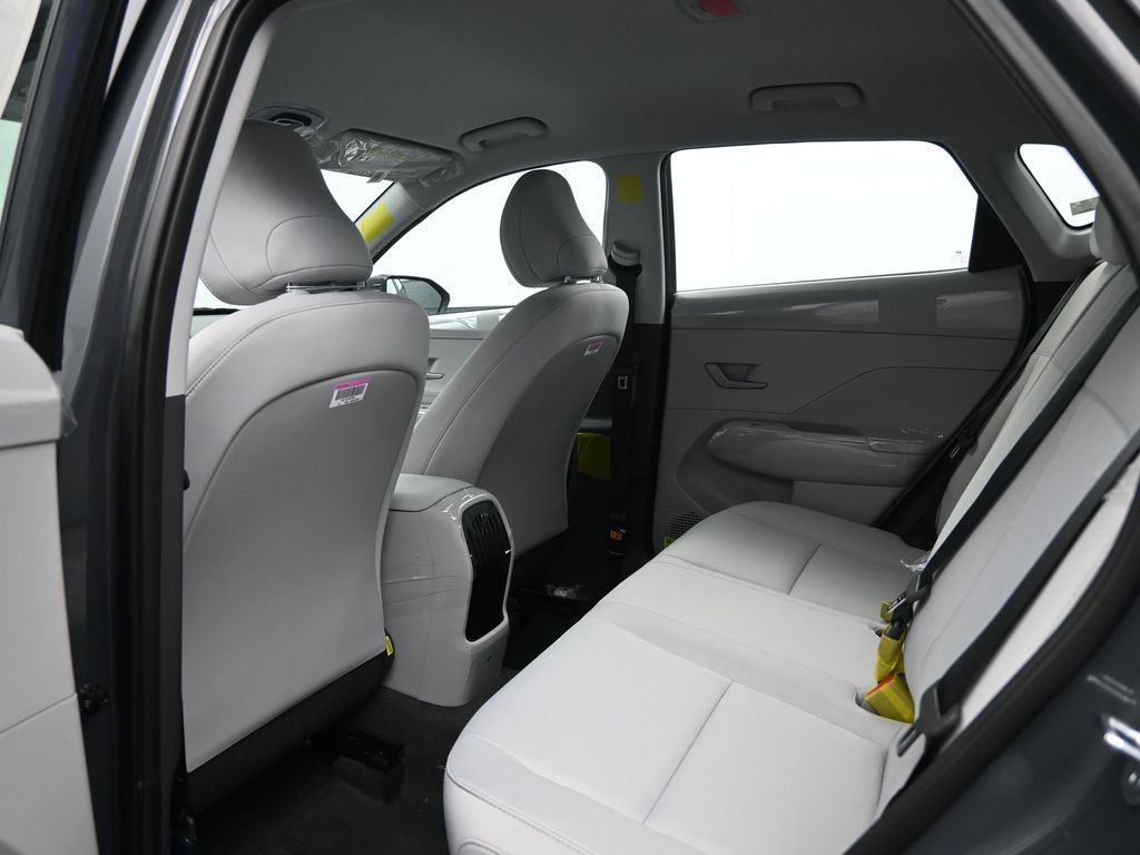 New 2026 Hyundai Kona SE image 28