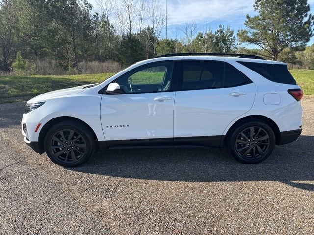 Used 2023 Chevrolet Equinox RS AWD/4WD image 6