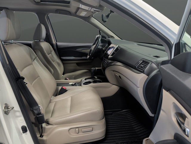 Used 2017 Honda Pilot EX-L image 12