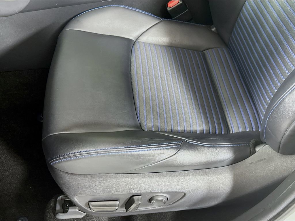 Used 2019 Toyota RAV4 XSE image 23