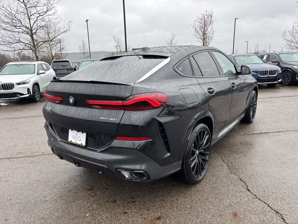 New 2026 BMW X6 xDrive40i image 7