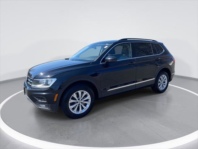 Used 2018 Volkswagen Tiguan SE w/ Panoramic Sunroof Package AWD/4WD image 1