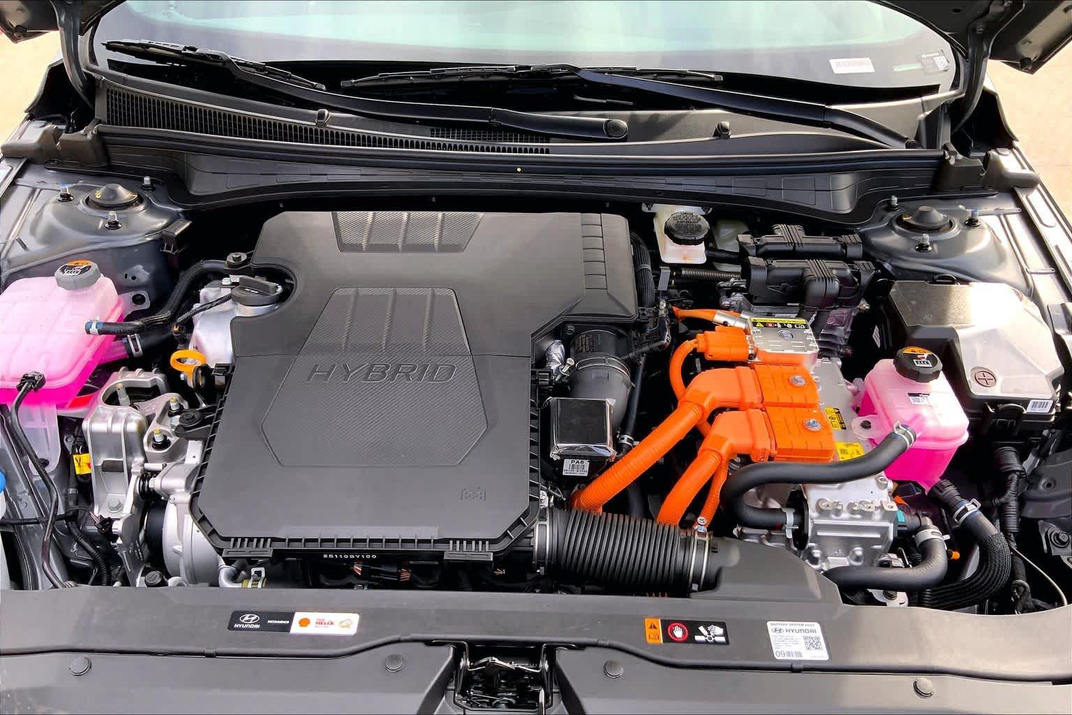 New 2026 Hyundai Elantra Hybrid FWD image 16