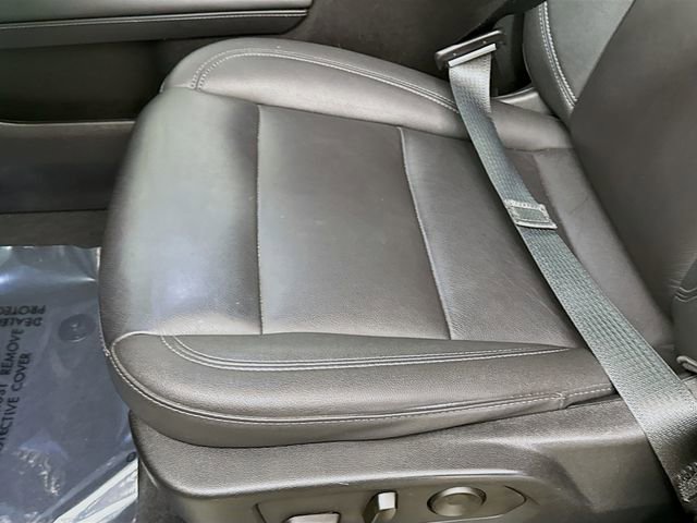 Used 2023 Chevrolet Tahoe Z71 w/ Luxury Package AWD/4WD image 23