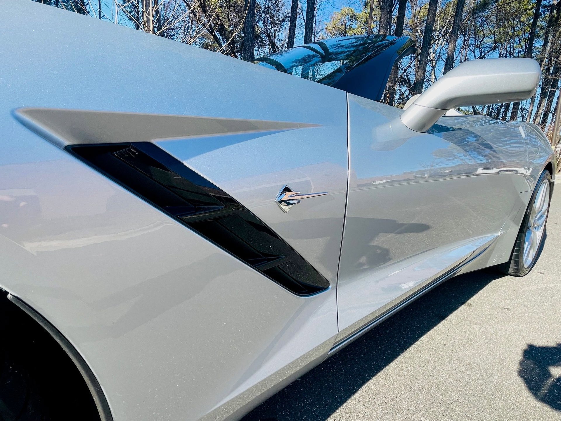 Used 2015 Chevrolet Corvette Stingray Convertible w/ 2LT Preferred Equipment Group image 9