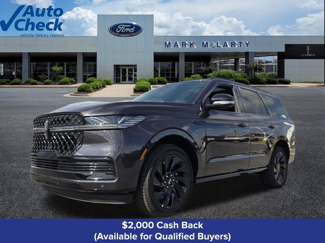 New 2027 Lincoln Navigator Reserve w/ Jet Appearance Package