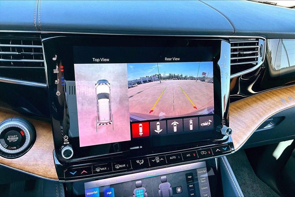 Used 2022 Jeep Grand Wagoneer Series II w/ Flexible Seating Group image 21