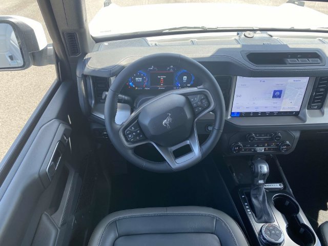 New 2026 Ford Bronco Outer Banks AWD/4WD image 6