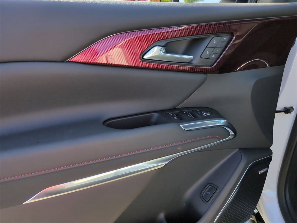 Used 2025 Chevrolet Traverse RS w/ LPO, Floor Liner Package image 22