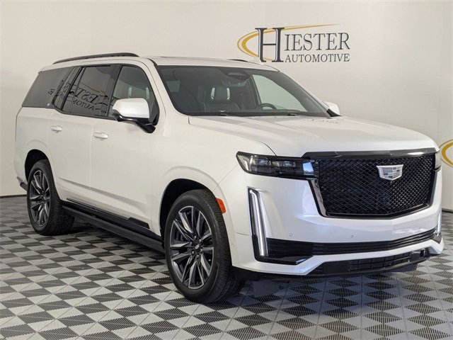 Used 2022 Cadillac Escalade Sport Platinum image 2