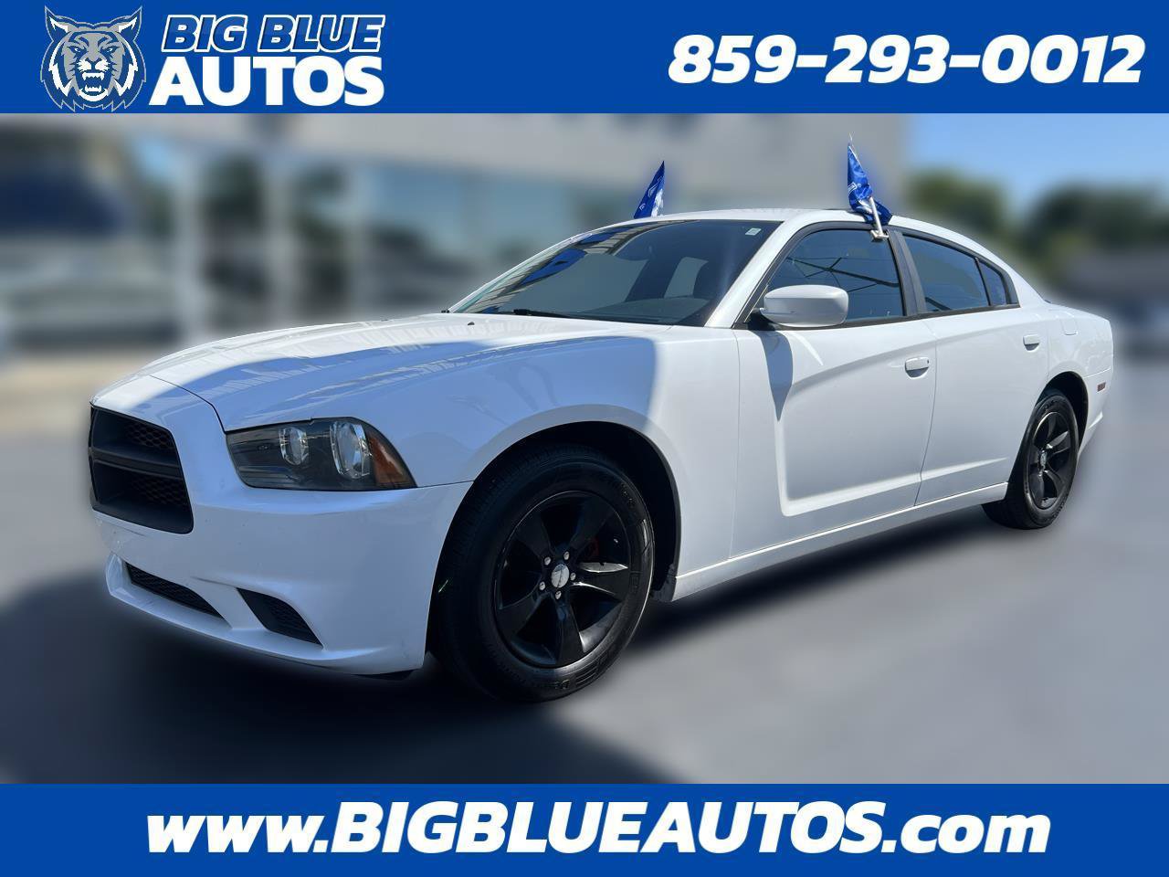 Used 2014 Dodge Charger SE RWD image 1