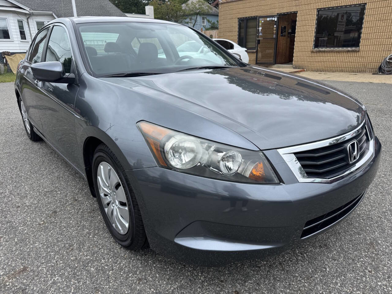 Used 2010 Honda Accord LX-P image 1