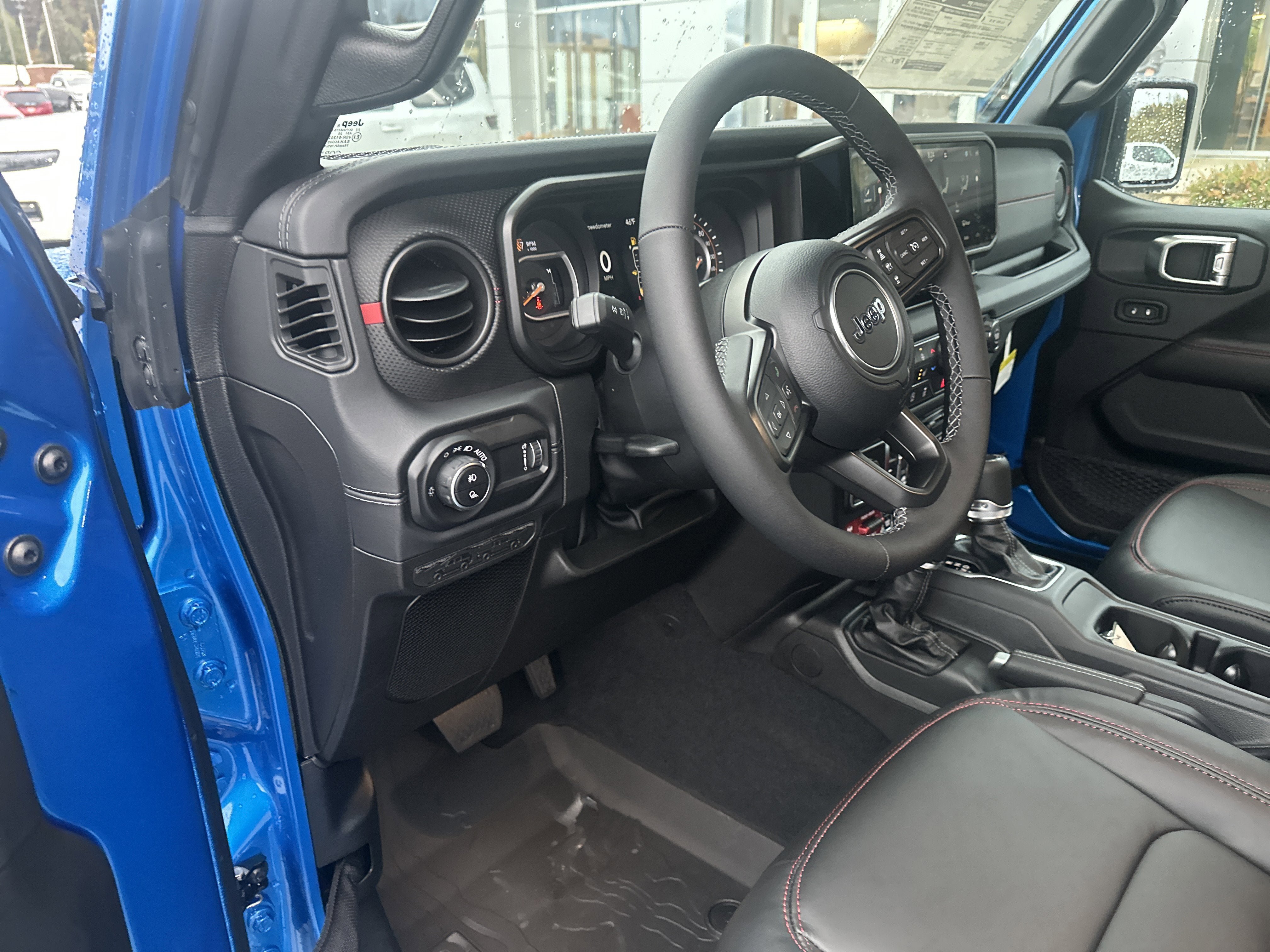 New 2026 Jeep Gladiator Rubicon w/ Technology Group AWD/4WD image 16