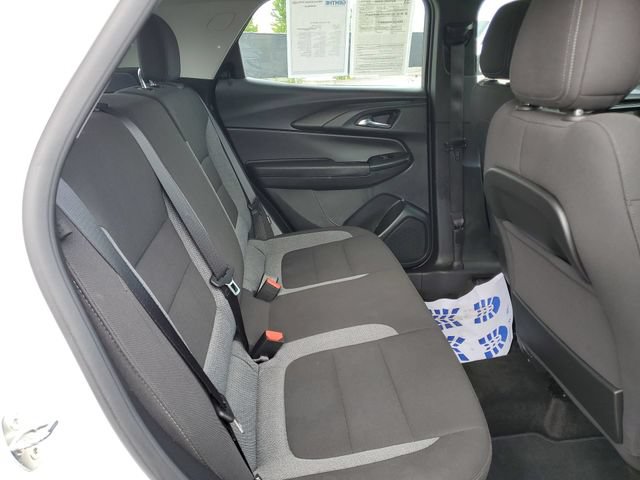 Used 2023 Chevrolet TrailBlazer LS AWD/4WD image 23