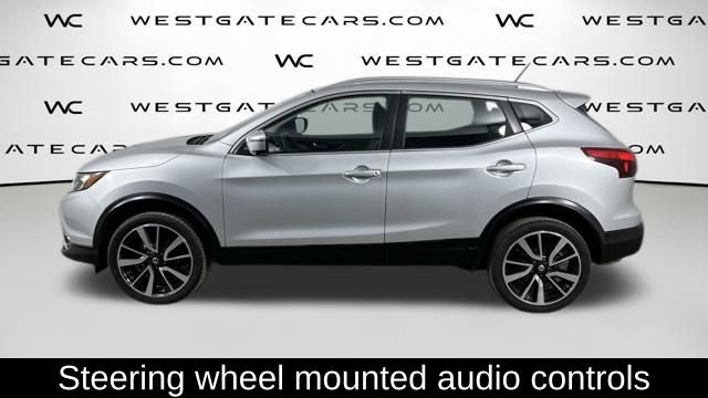 Used 2017 Nissan Rogue Sport SL w/ SL Premium Package image 5