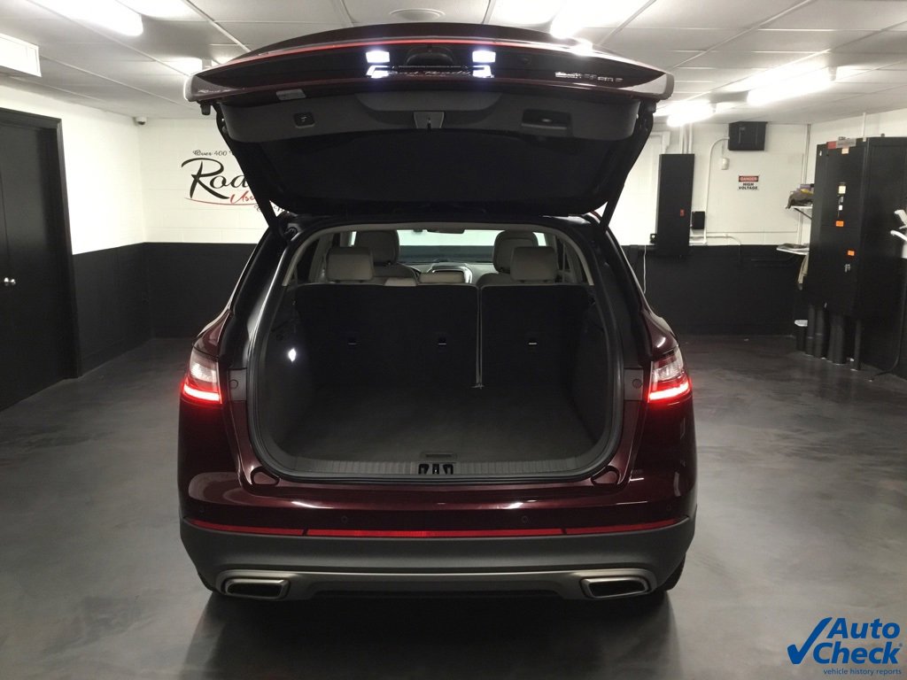 Used 2020 Lincoln Nautilus Reserve image 12