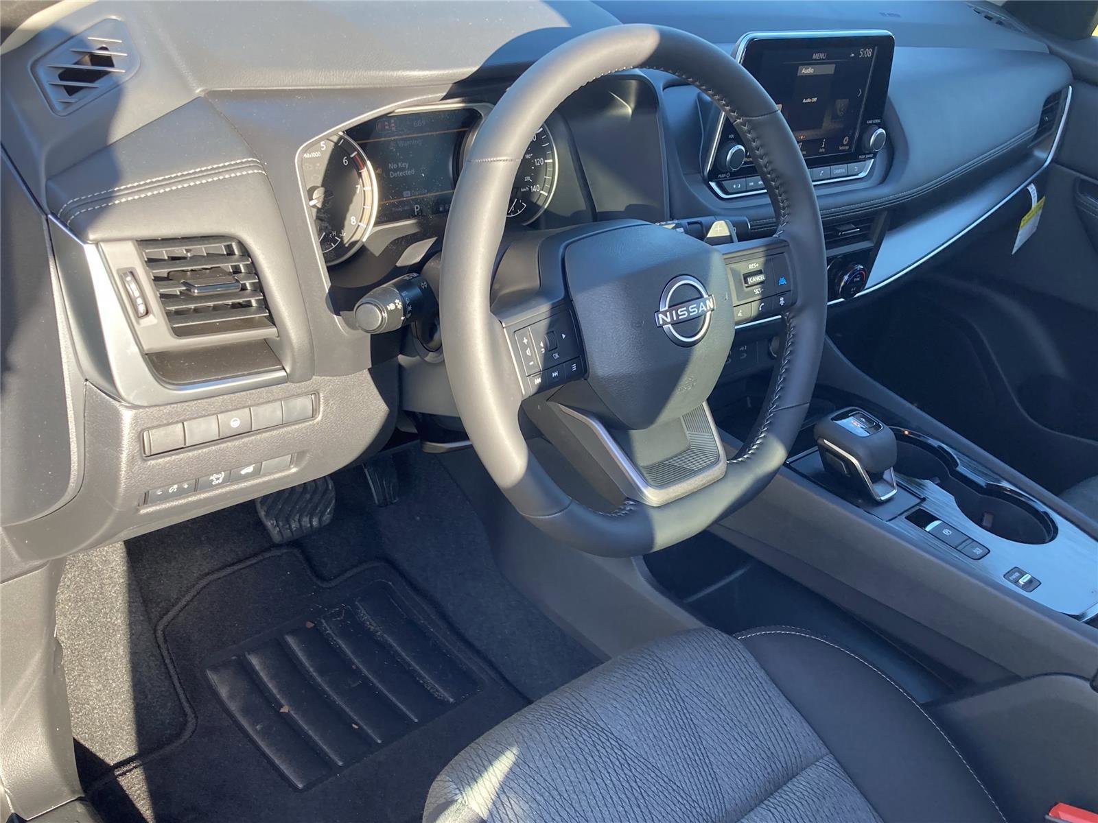 New 2026 Nissan Rogue SV image 12