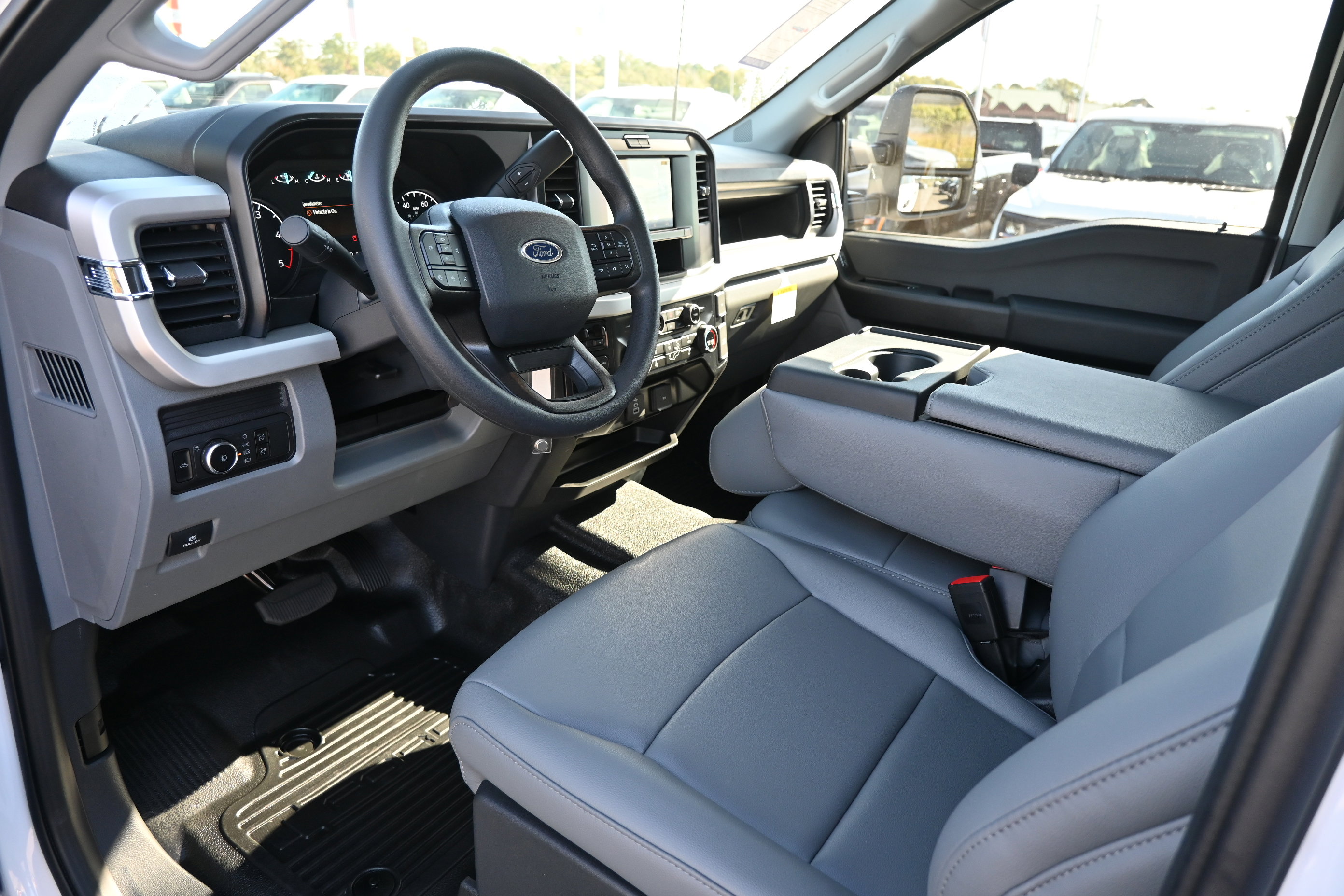 New 2026 Ford F250 XL w/ XL Driver Assist Package AWD/4WD image 15