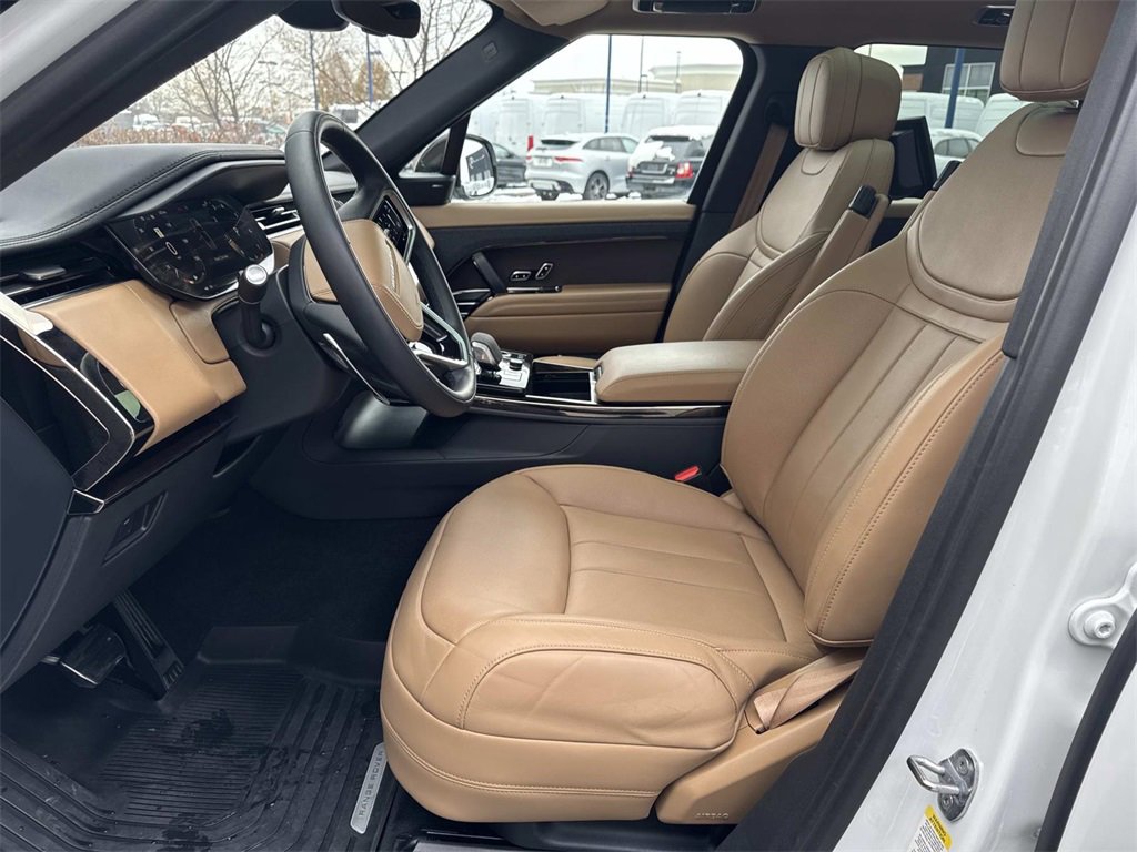Used 2023 Land Rover Range Rover Sport SE image 19