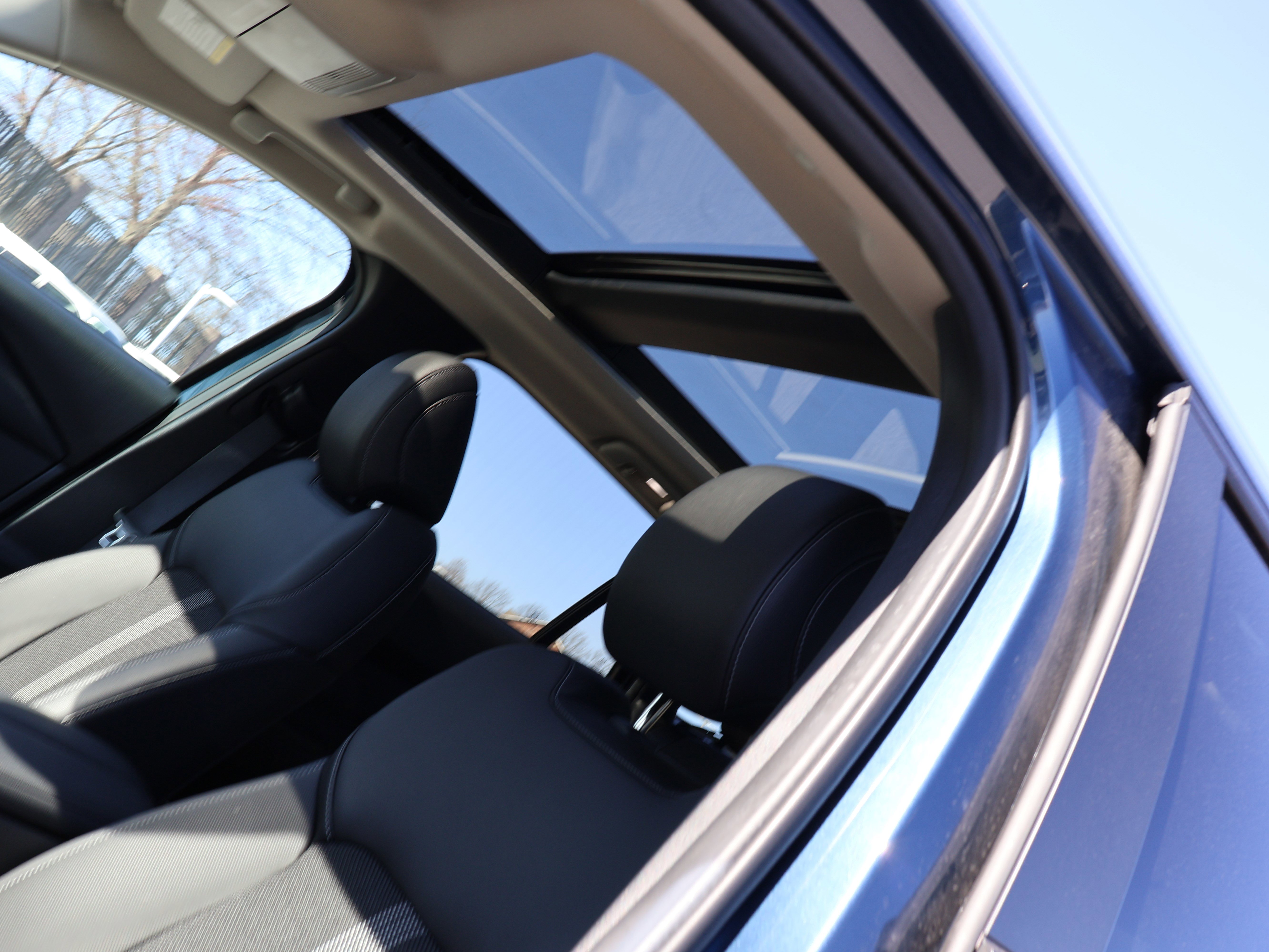 Certified 2025 MAZDA CX-50 AWD 2.5 S w/ Cargo Package image 41