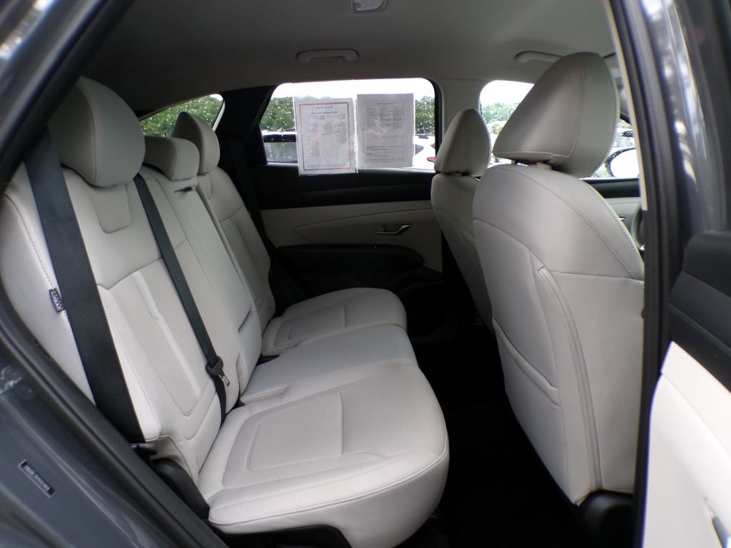 Certified 2025 Hyundai Tucson SEL AWD/4WD image 20