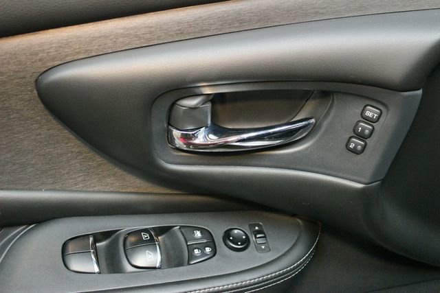 Used 2020 Nissan Murano SL image 19