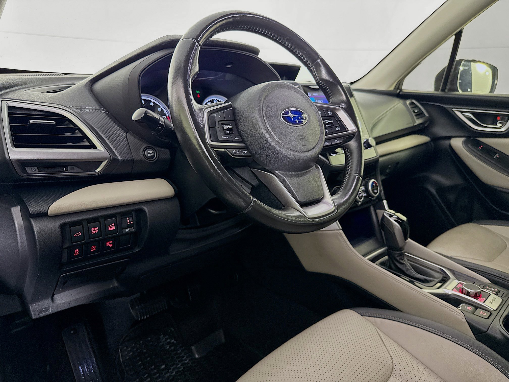 Used 2023 Subaru Forester Limited w/ Popular Package #2 AWD/4WD image 22