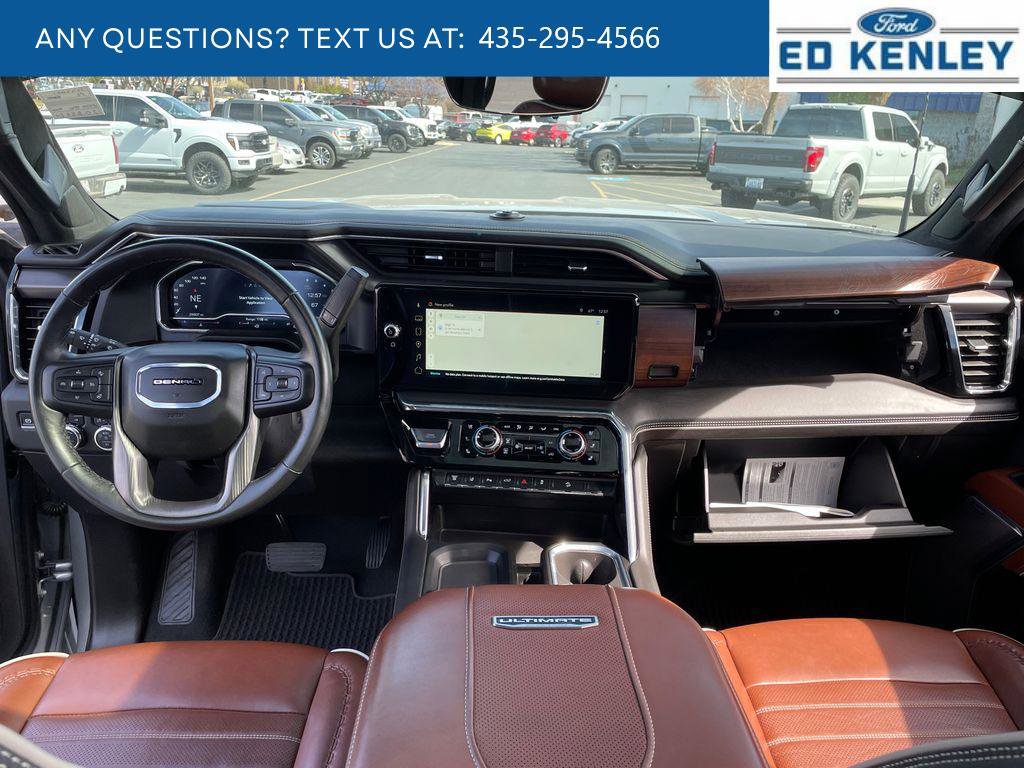 Used 2024 GMC Sierra 2500 Denali Ultimate w/ Max Trailering Package image 9