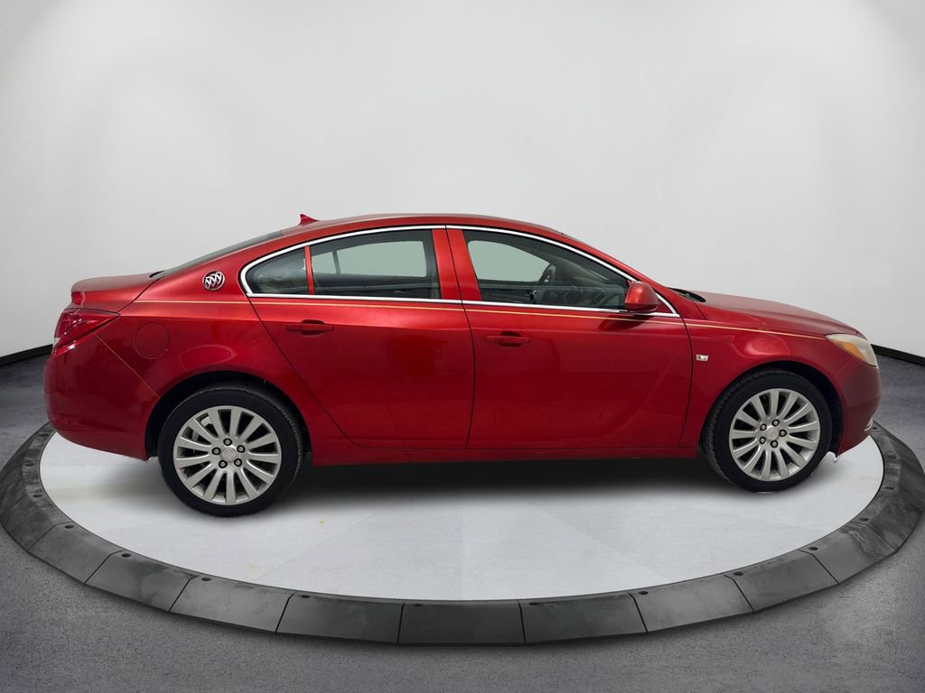 Used 2011 Buick Regal CXL w/ RL4 Preferred Equipment Group FWD image 4