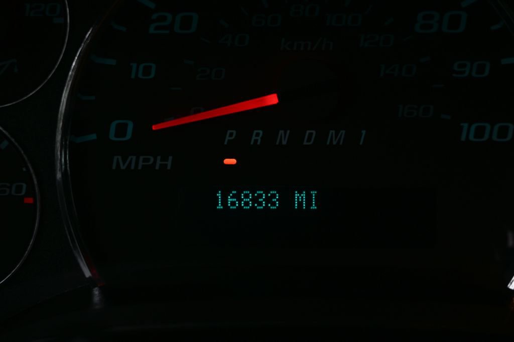 Used 2024 GMC Savana 2500 w/ Driver Convenience Package RWD image 13