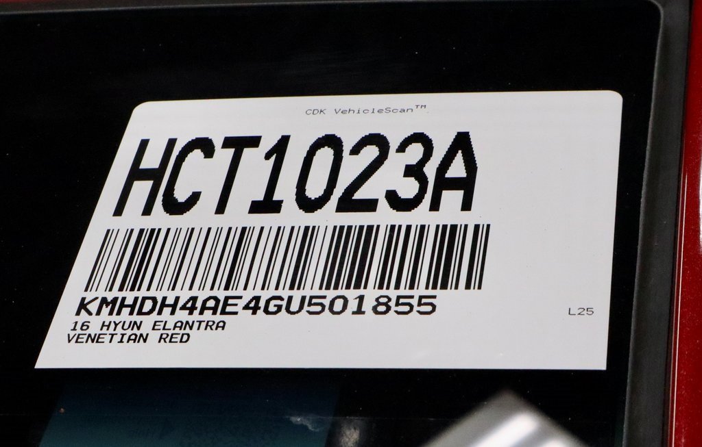 Used 2016 Hyundai Elantra SE w/ Option Group 02 image 33