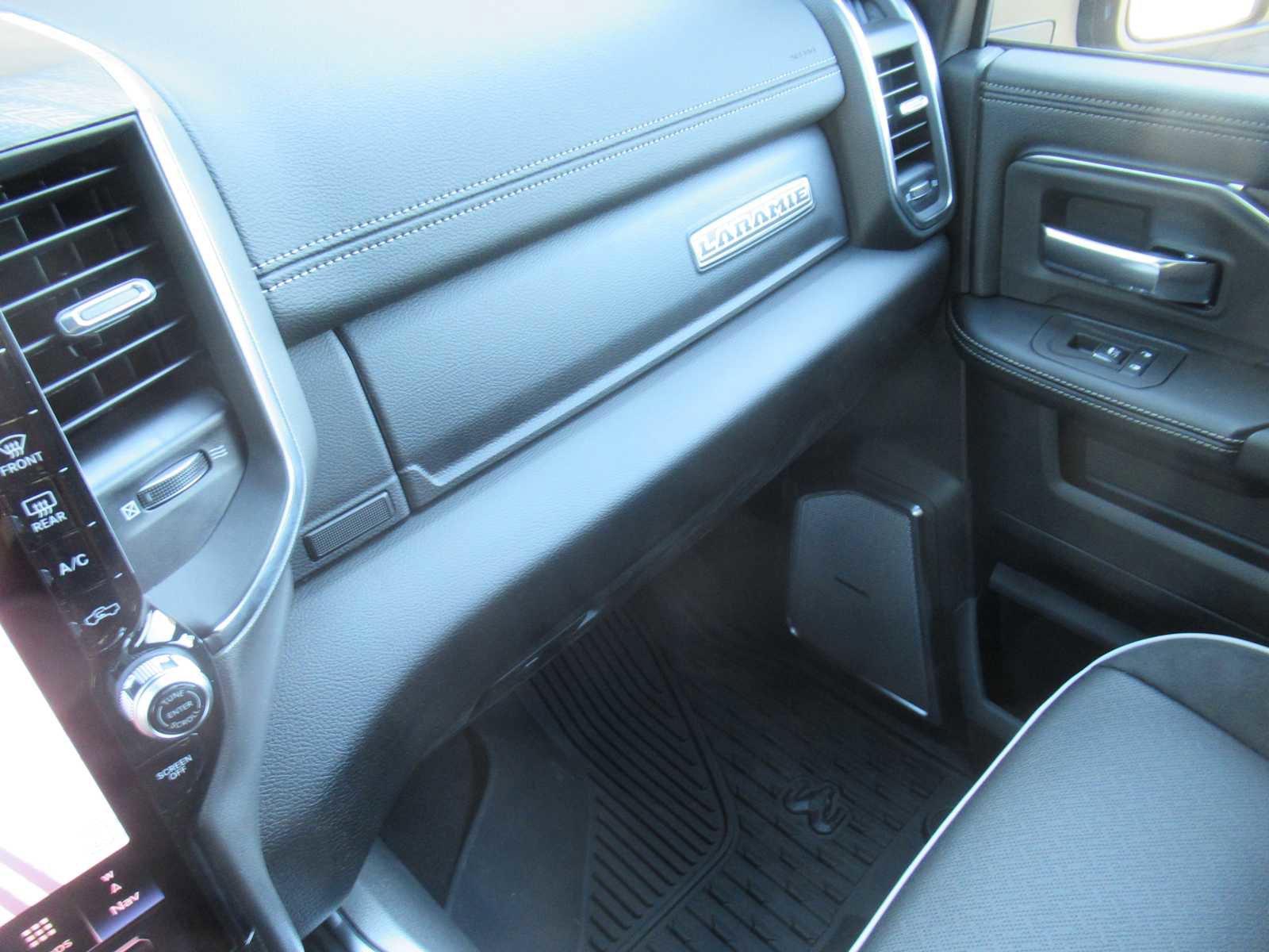 New 2026 RAM 2500 Laramie image 36