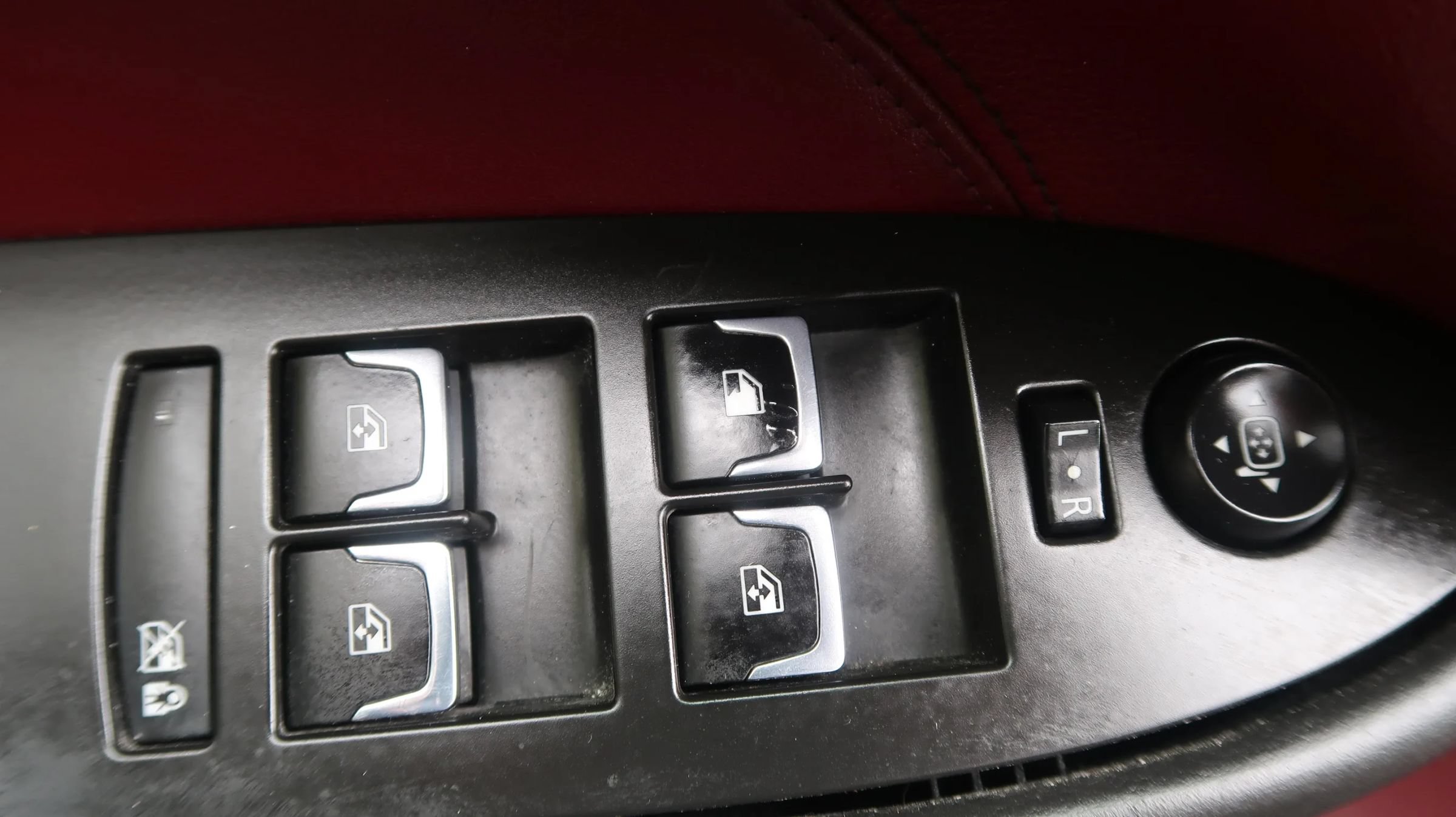 Used 2014 Cadillac CTS Premium RWD image 28