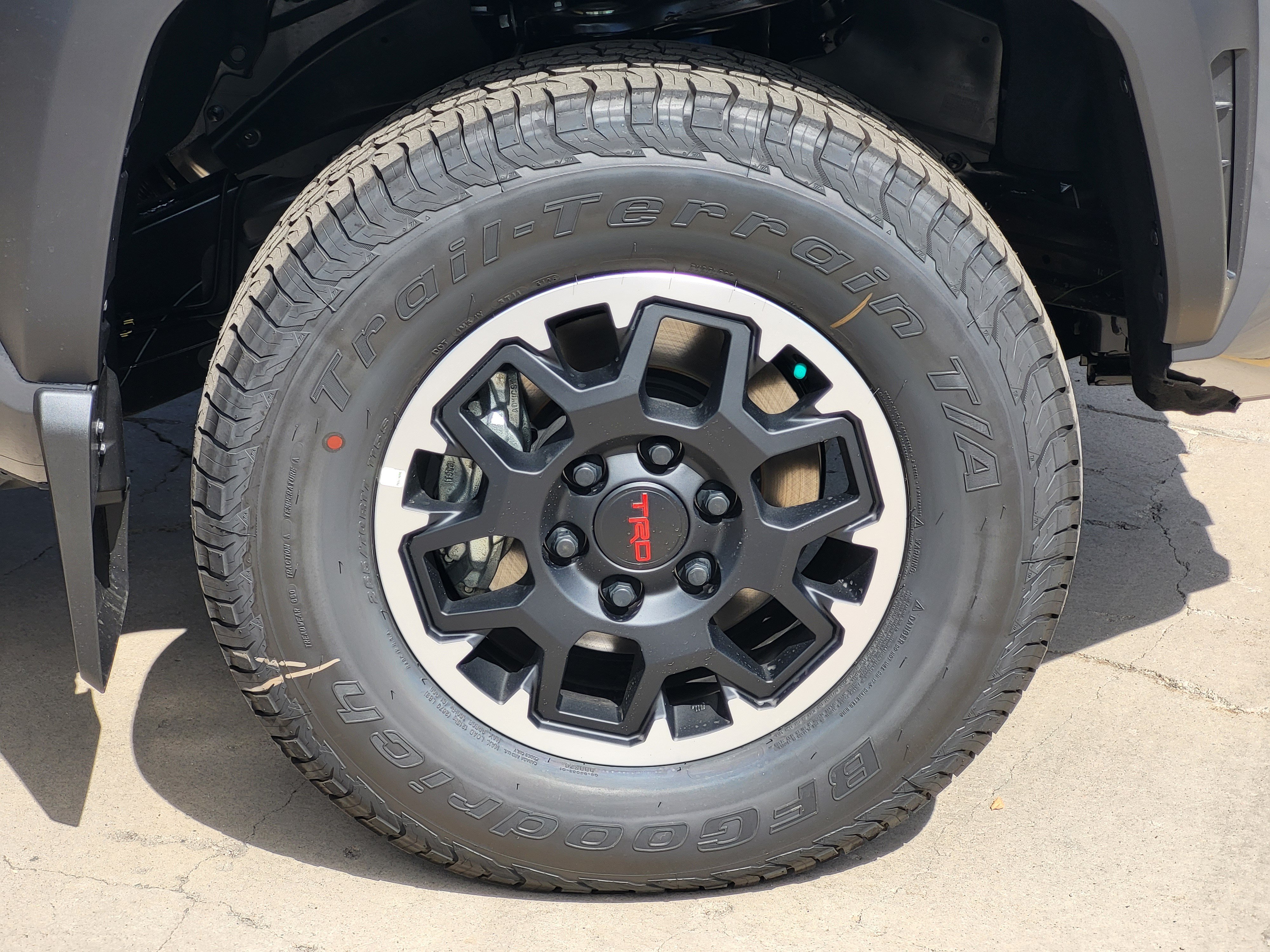 New 2026 Toyota Tacoma TRD Off-Road AWD/4WD image 7