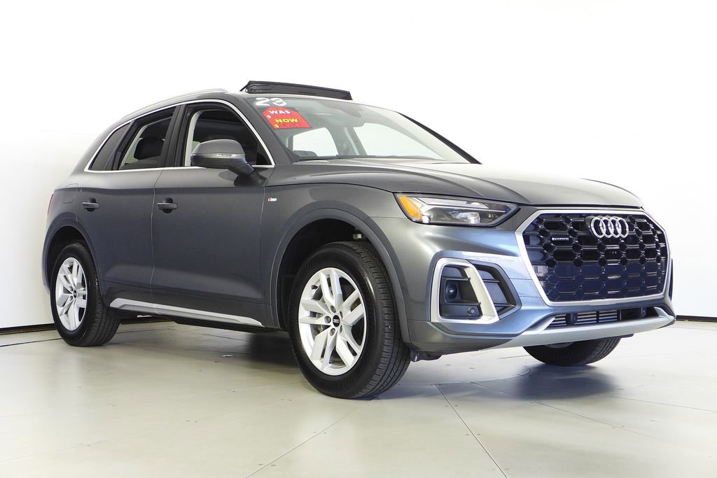 Used 2023 Audi Q5 2.0T Premium w/ Convenience Package AWD/4WD image 4