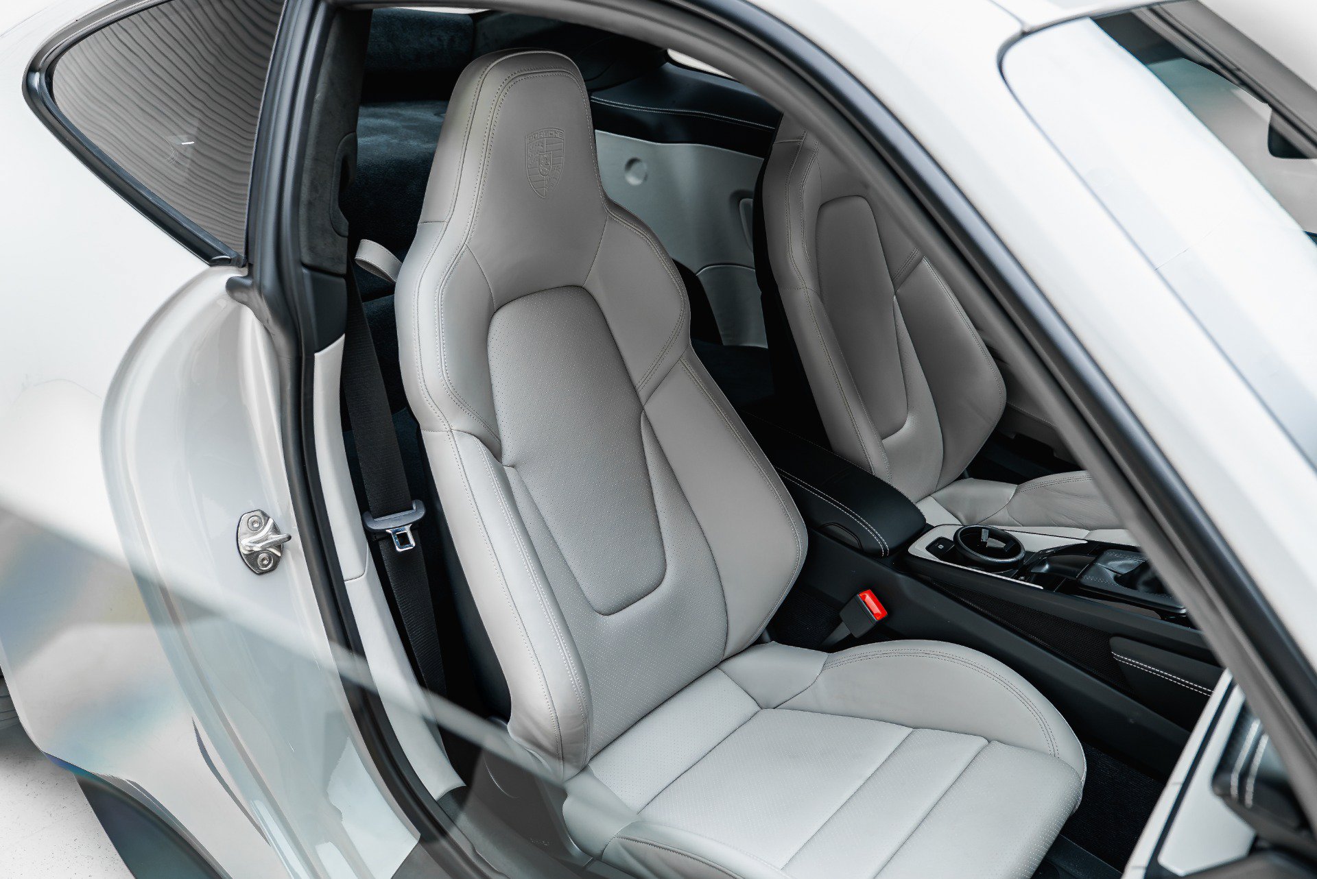 Used 2023 Porsche 911 GT3 RWD image 32