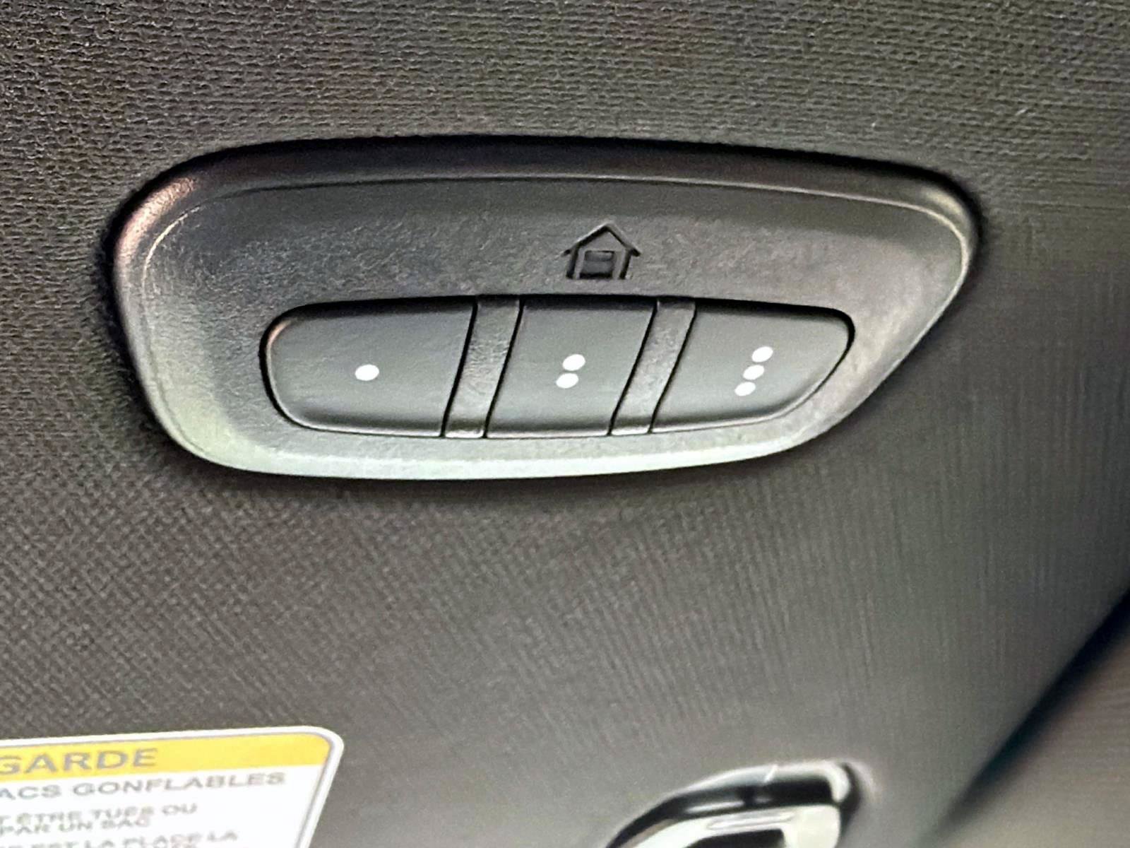 New 2026 RAM 1500 Laramie AWD/4WD image 18