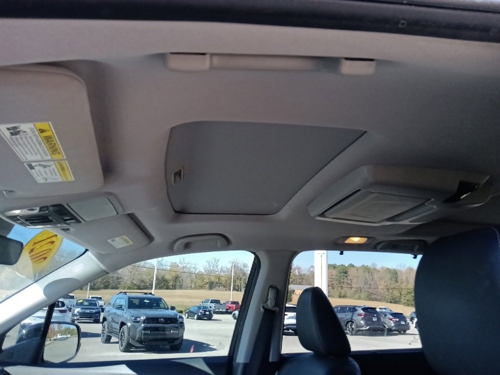 Used 2021 Honda Pilot Elite image 15