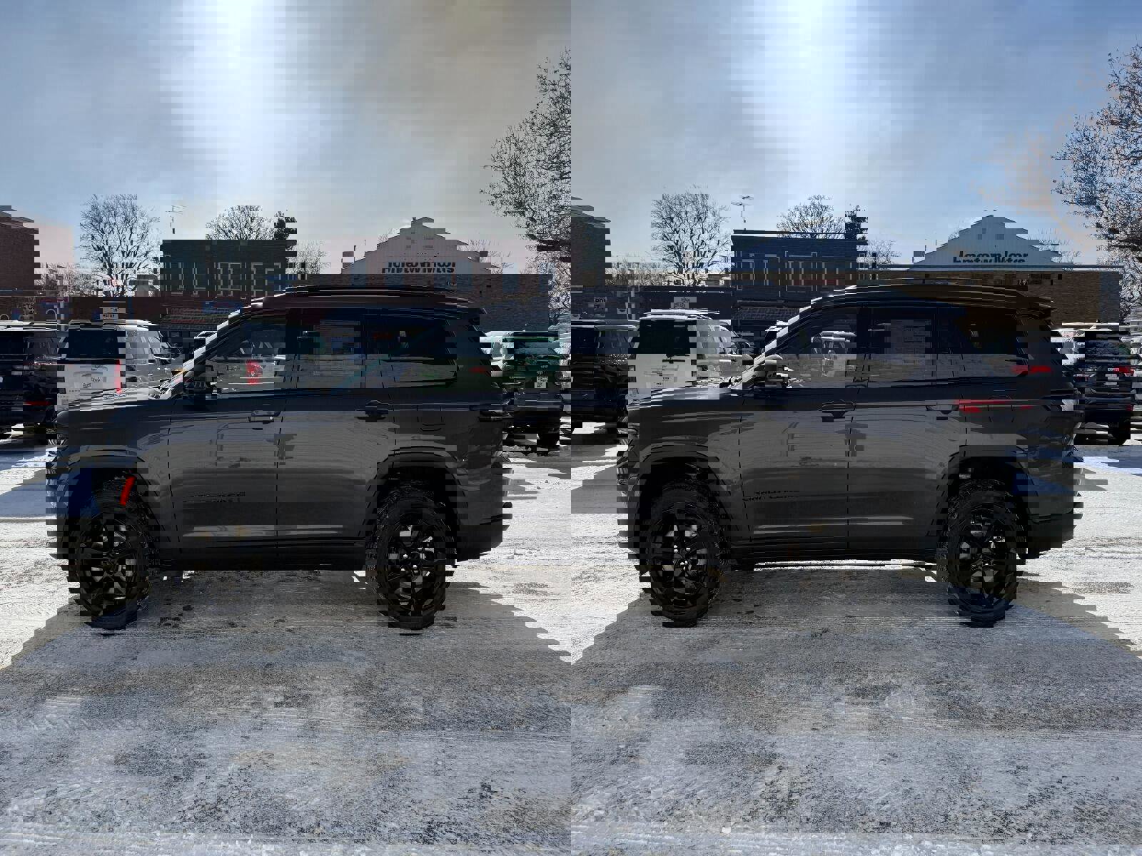 New 2025 Jeep Grand Cherokee L Limited w/ Luxury Tech Group II image 8