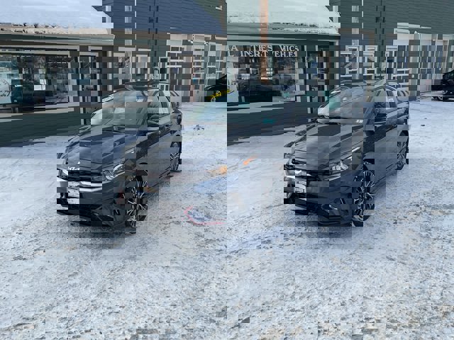 Used 2023 Kia Forte GT-Line w/ GT-Line Premium Package image 3